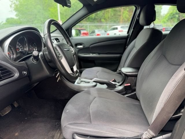 2013 Chrysler 200 Touring
