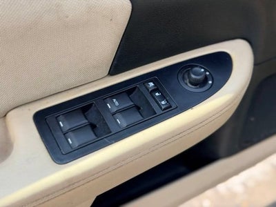 2012 Dodge Avenger SE