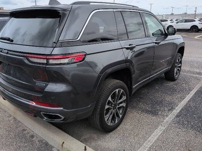 2022 Jeep Grand Cherokee Overland 4x4