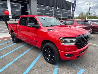 2021 RAM 1500 Big Horn Crew Cab 4x4 5'7" Box