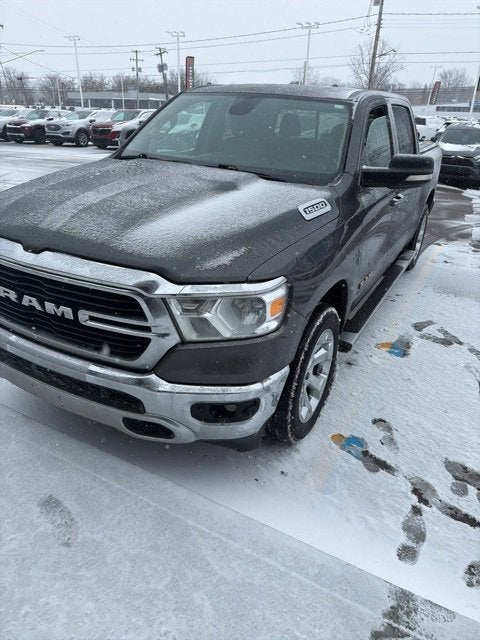 2020 RAM 1500 Big Horn Crew Cab 4x4 5'7" Box