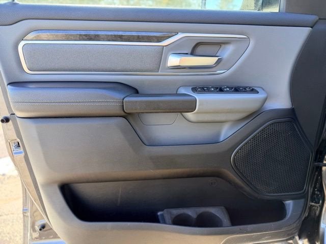 2020 RAM 1500 Big Horn Crew Cab 4x4 5'7" Box