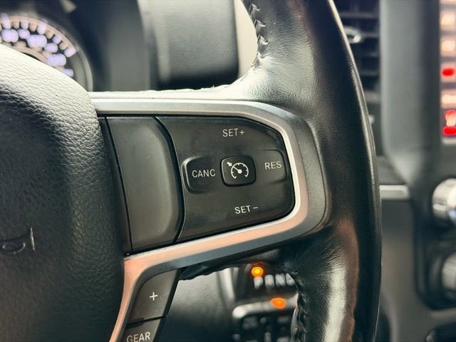 2020 RAM 1500 Big Horn Crew Cab 4x4 5'7" Box