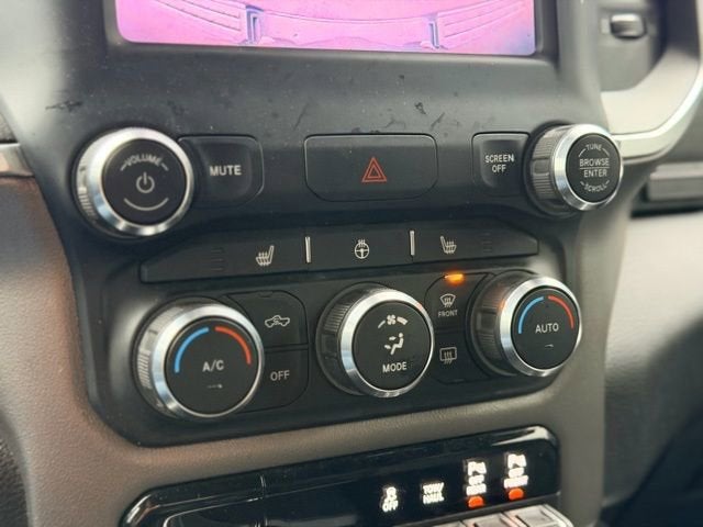 2020 RAM 1500 Big Horn Crew Cab 4x4 5'7" Box