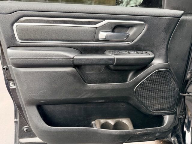 2020 RAM 1500 Big Horn Crew Cab 4x4 5'7" Box