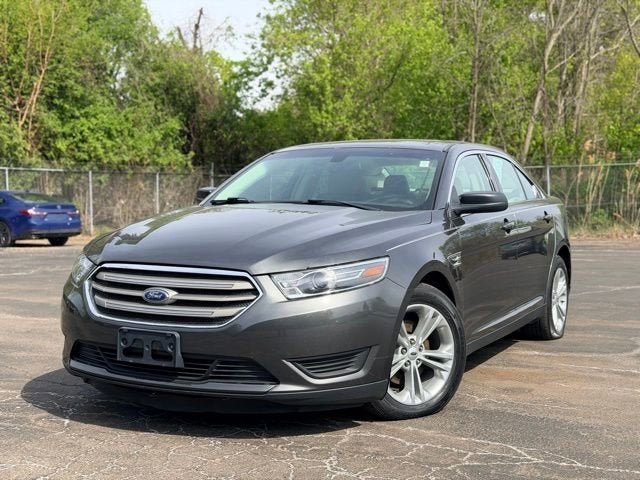 2018 Ford Taurus SE