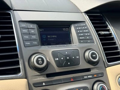 2018 Ford Taurus SE