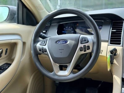 2018 Ford Taurus SE