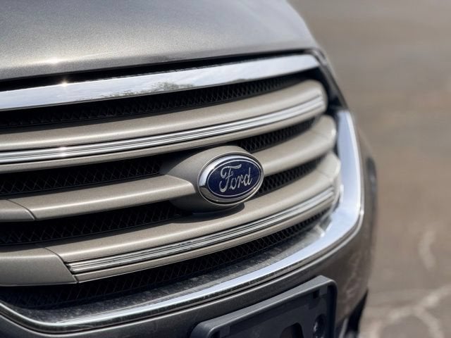 2018 Ford Taurus SE