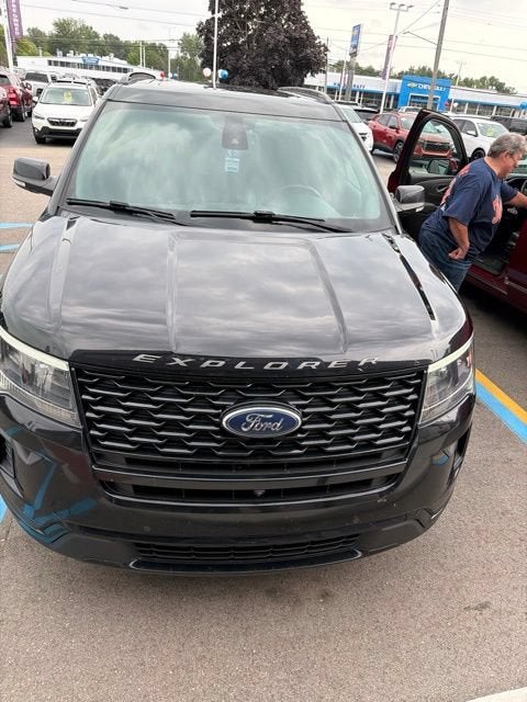 2018 Ford Explorer Sport