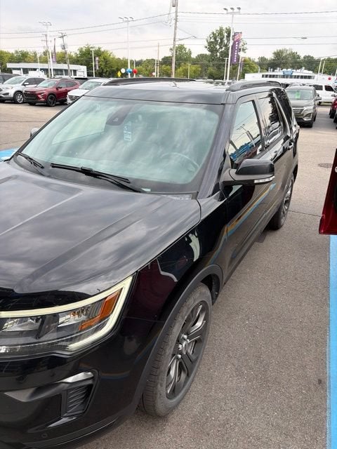 2018 Ford Explorer Sport