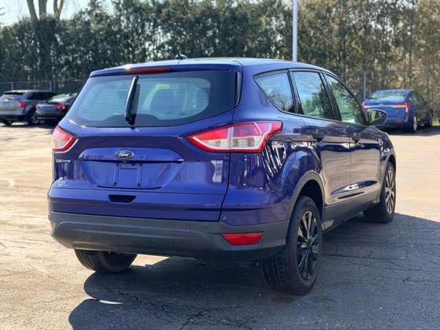 2014 Ford Escape S