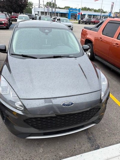 2020 Ford Escape SE