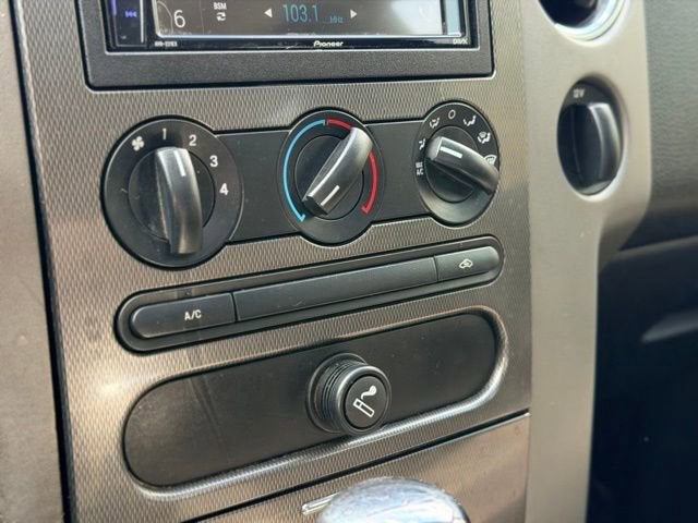 2006 Ford F-150 XLT