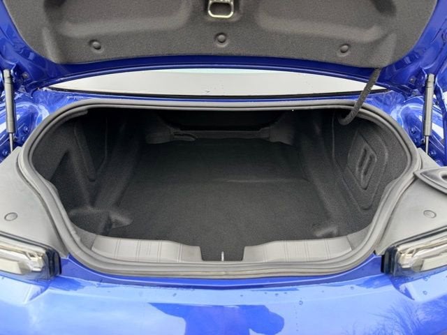 2023 Chevrolet Camaro 2LT