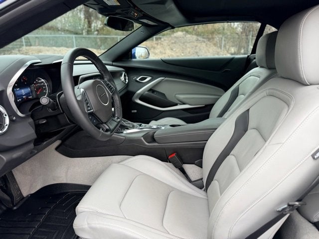 2023 Chevrolet Camaro 2LT