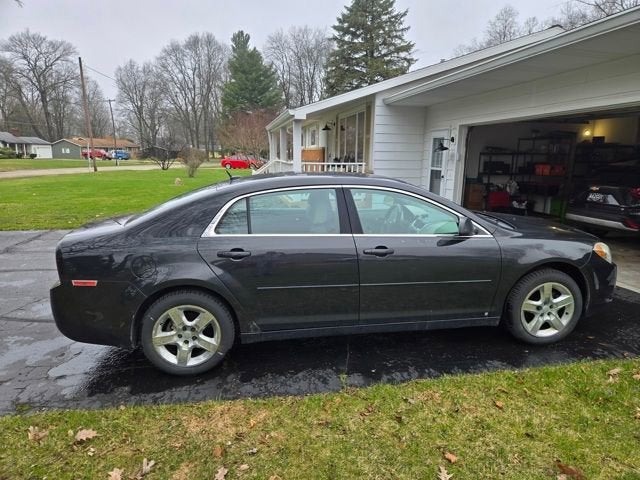 2010 Chevrolet Malibu LS w/1LS