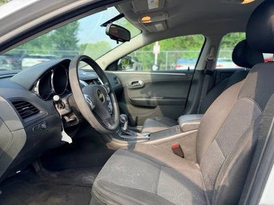 2011 Chevrolet Malibu LT w/1LT