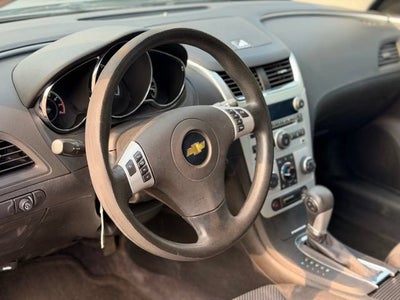 2011 Chevrolet Malibu LT w/1LT