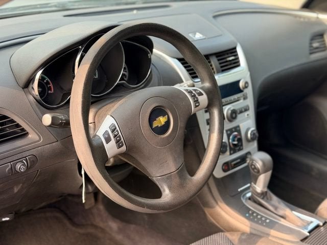 2011 Chevrolet Malibu LT w/1LT