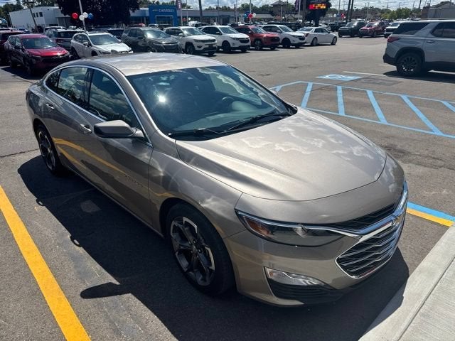 2022 Chevrolet Malibu LT