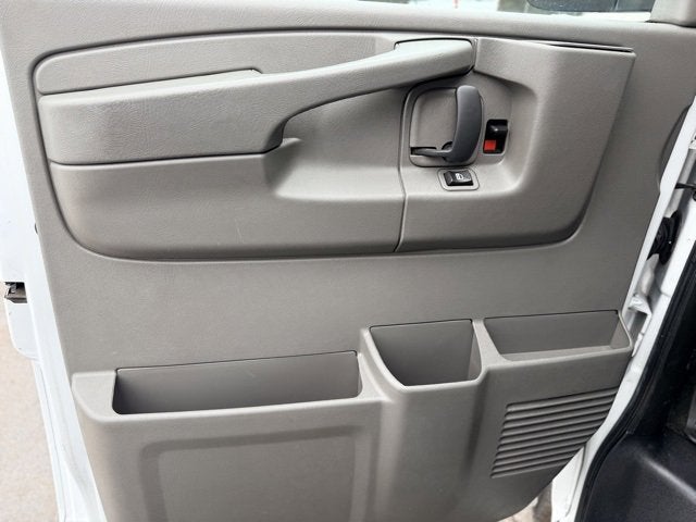 2014 Chevrolet Express Passenger 3500 LT