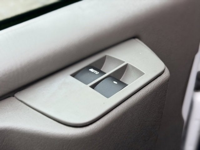 2014 Chevrolet Express Passenger 3500 LT