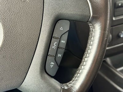 2023 Chevrolet Express Passenger 3500 1LS