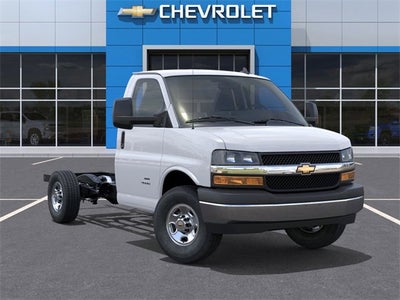 2025 Chevrolet Express Cutaway 3500 1WT