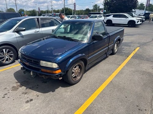 2002 Chevrolet S10 LS