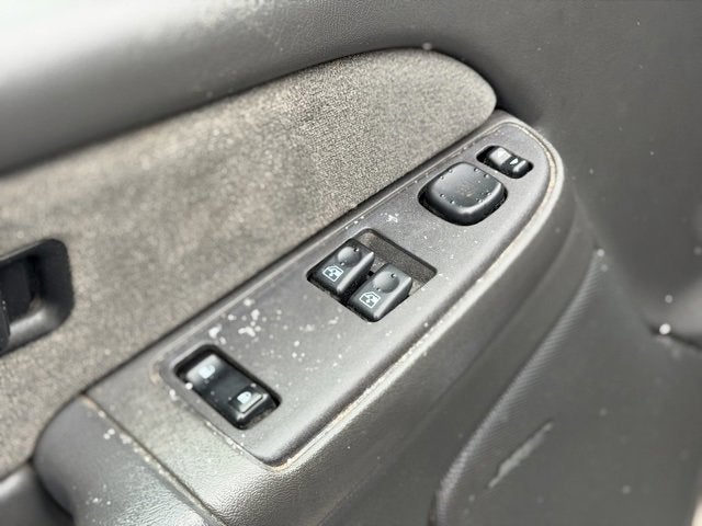 2003 Chevrolet Silverado 1500 LS