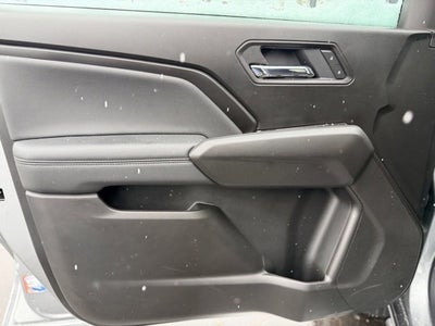 2025 Chevrolet Colorado WT/LT