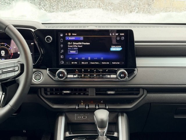 2025 Chevrolet Colorado WT/LT