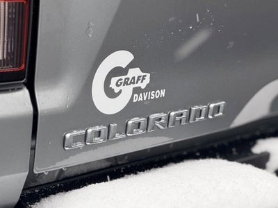 2025 Chevrolet Colorado WT/LT