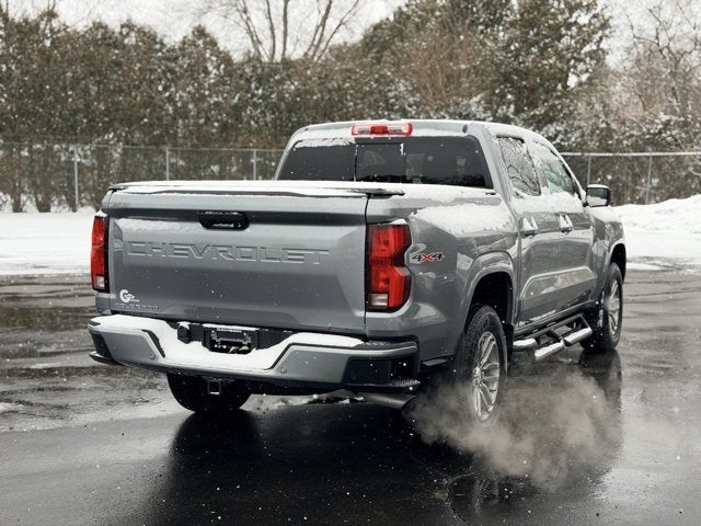 2025 Chevrolet Colorado WT/LT