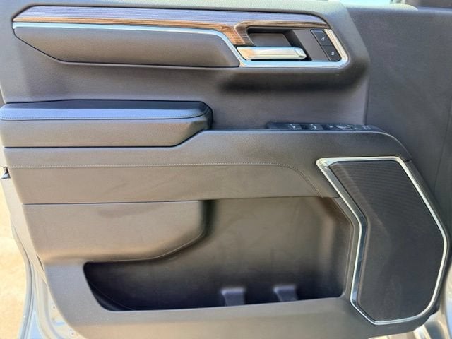2023 Chevrolet Silverado 1500 LT - Photo 19
