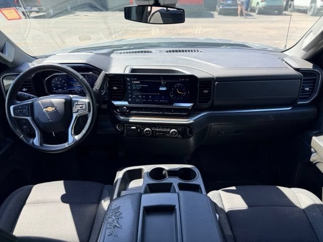 2023 Chevrolet Silverado 1500 LT - Photo 21