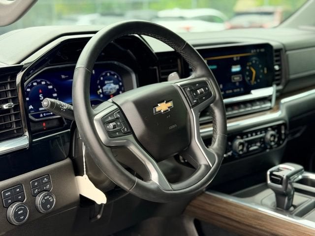 2024 Chevrolet Silverado 1500 LT - Photo 10