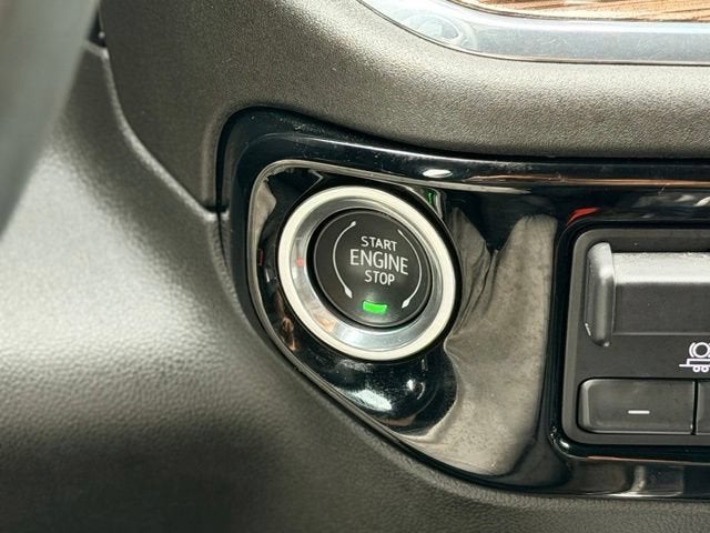 2024 Chevrolet Silverado 1500 LT - Photo 14