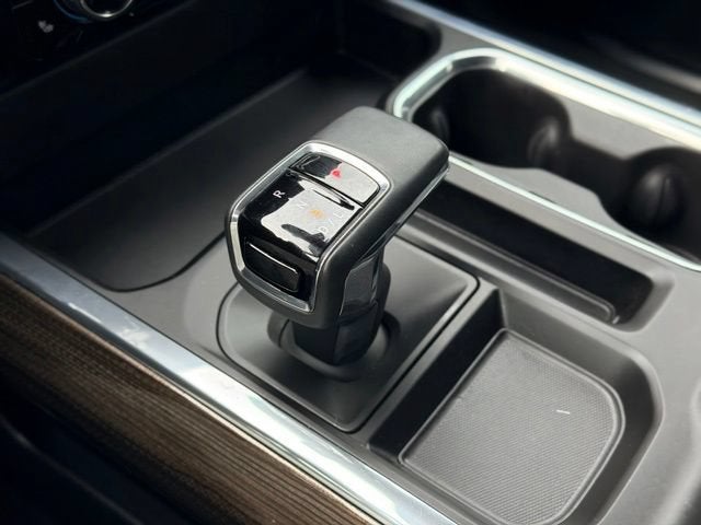 2024 Chevrolet Silverado 1500 LT - Photo 18