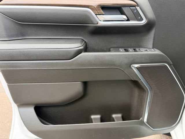 2024 Chevrolet Silverado 1500 LT - Photo 19