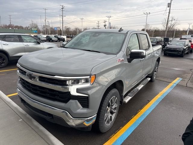 2024 Chevrolet Silverado 1500 LT