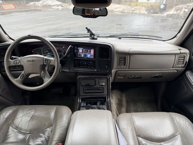 2004 GMC Yukon Denali