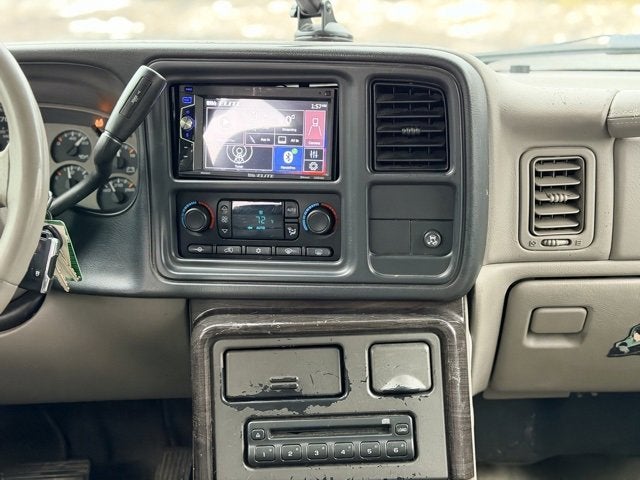 2004 GMC Yukon Denali