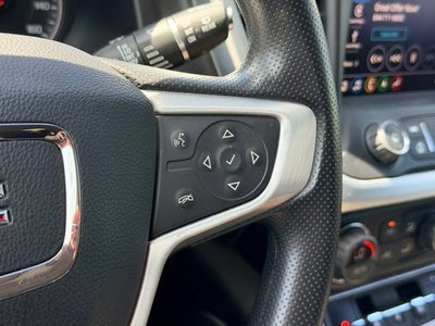 2022 GMC Acadia SLE