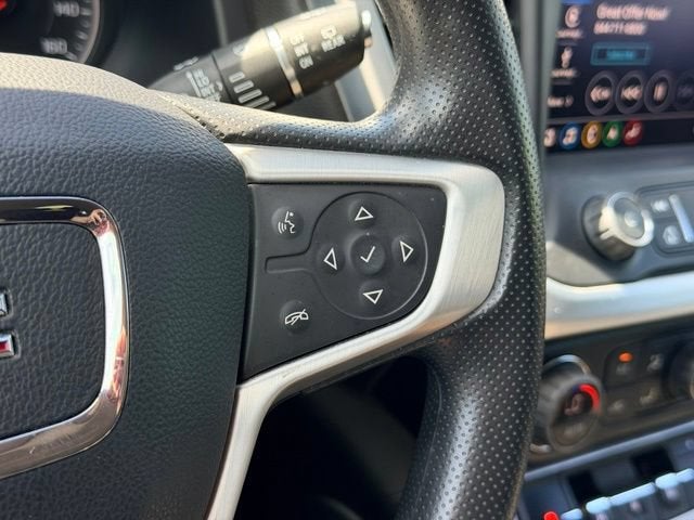 2022 GMC Acadia SLE
