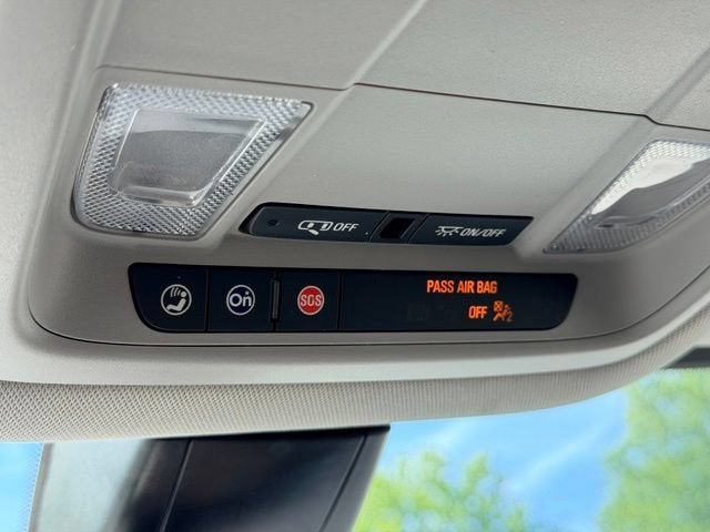 2022 GMC Acadia SLE