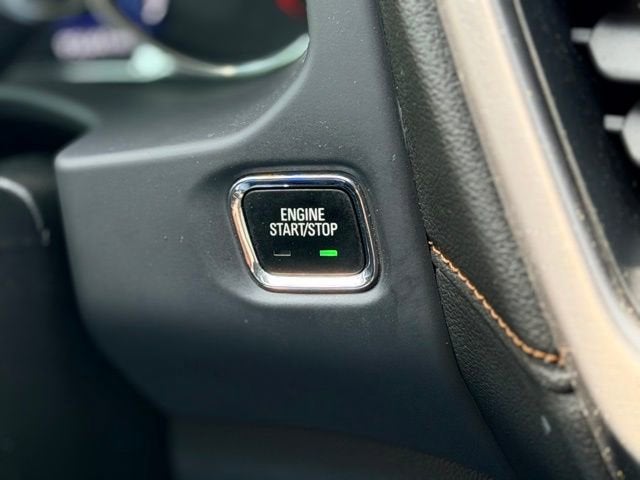 2022 GMC Acadia AT4