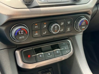 2022 GMC Acadia AT4