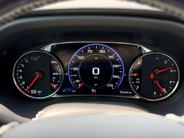 2022 GMC Acadia AT4